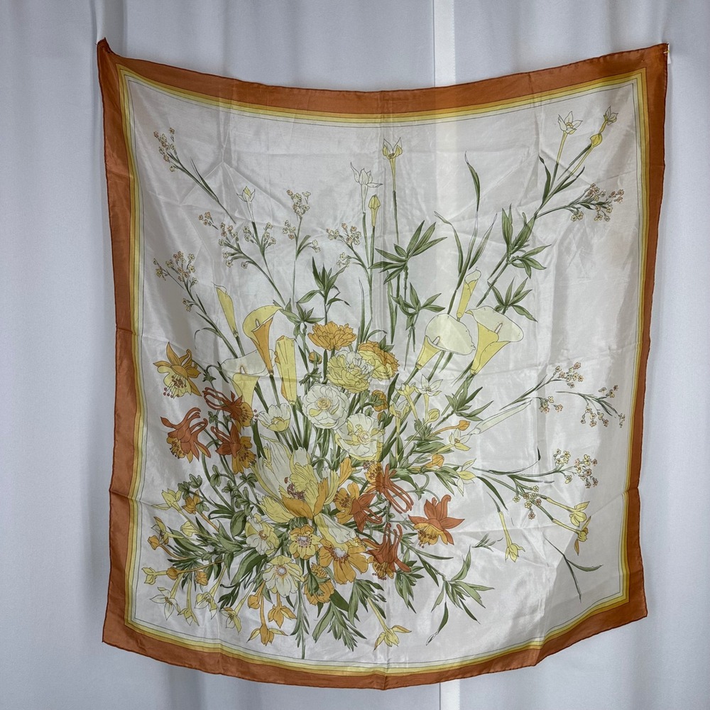 Vintage Triangle Shanghai 100% Silk Floral Scarf Hand Rolled 28" Women's READ